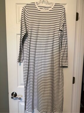 Mud Pie Black & White Striped Long Sleeve Dress